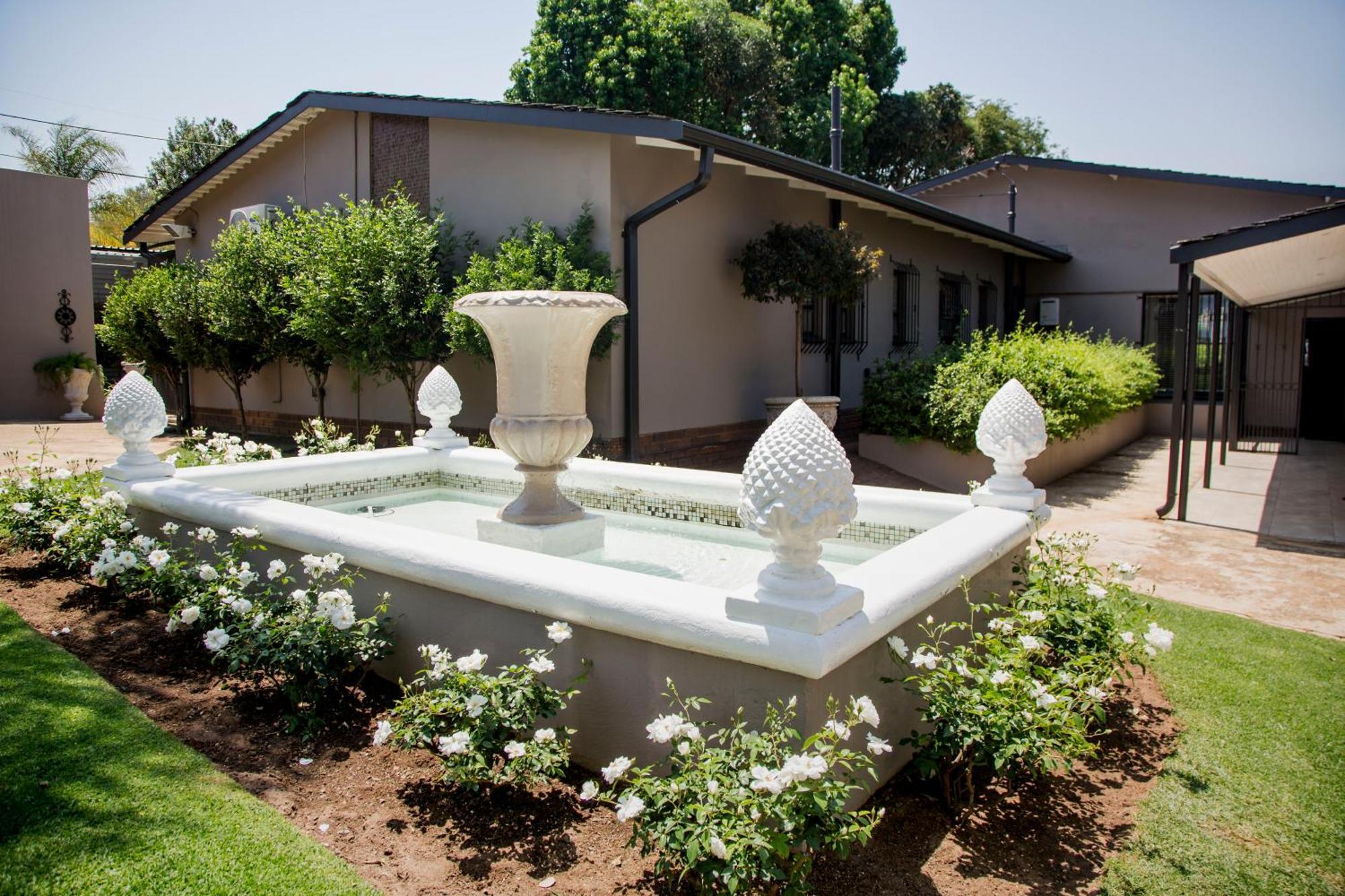 La Vida Luka - Luxury Guesthouse Pretoria-Noord Eksteriør bilde
